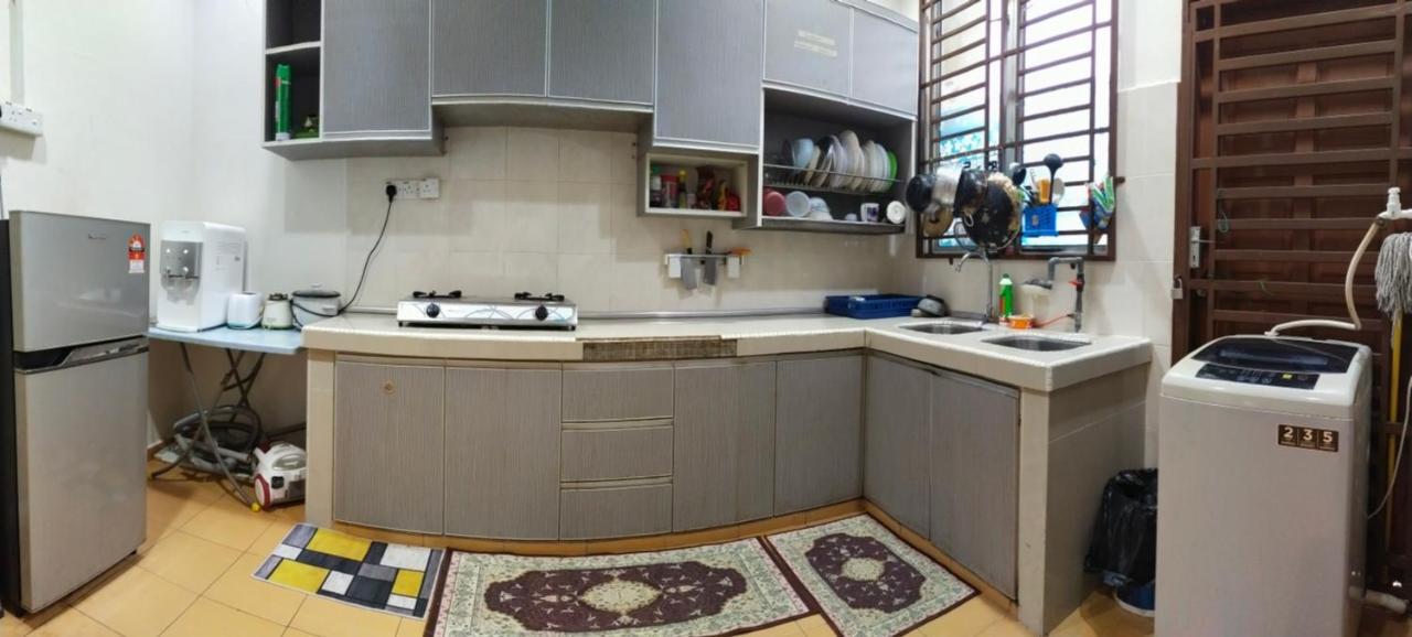Assyifa Homestay Dungun Exteriör bild
